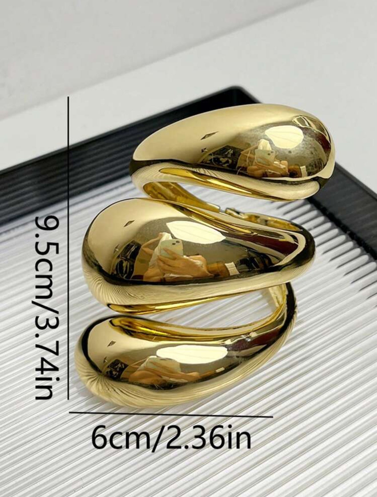 Vintage Geometric Smooth Spiral Water Droplet Opening Bracelet Metal Heavy Cuff Bangle Jewelry For Women New